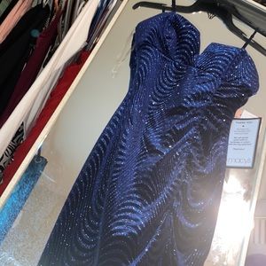 Dark blue glittery dress. Never worn, let me know if interested:)